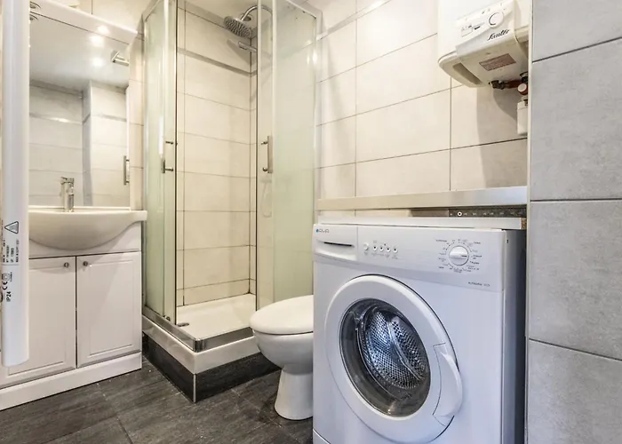 Les Raisins D'or-4 By Interhome *